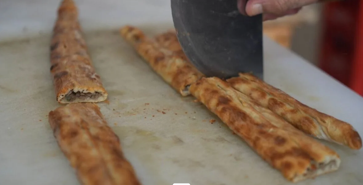 الفطائر التركية تحتل المرتبة الأولى والثانية...